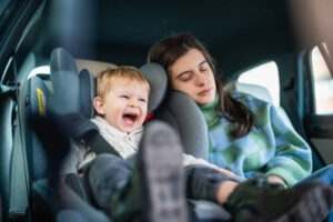 Бебешки столчета за кола – видове, предимства и стандарти за безопасност.